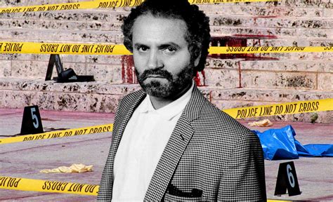 why was gianni versace assassinated